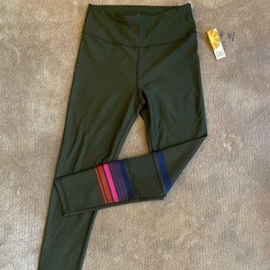 BRAND NEW performance work out pant